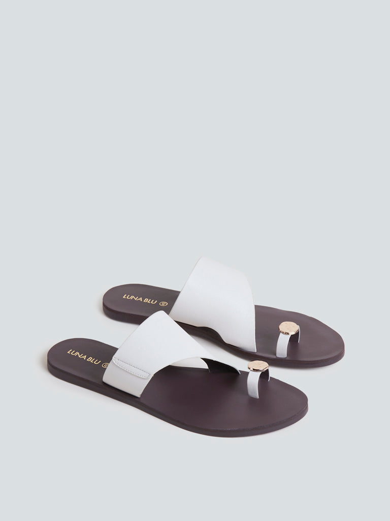 LUNA BLU White Asymmetrical Strap Sandals